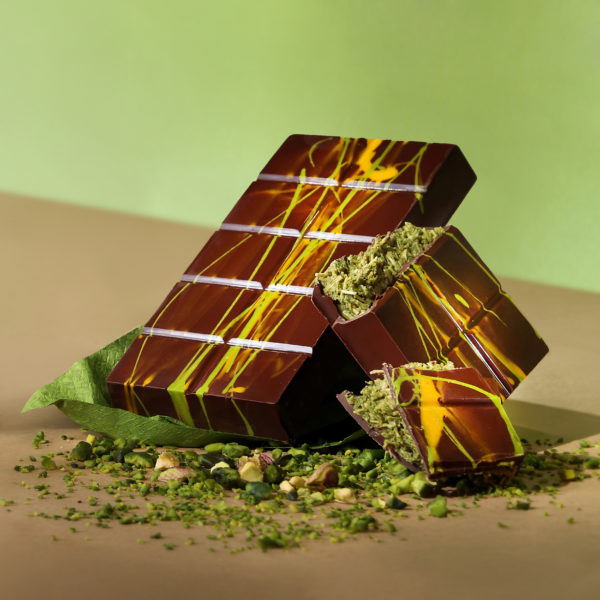 Dubai Pistachio Chocolate Bar (190g)