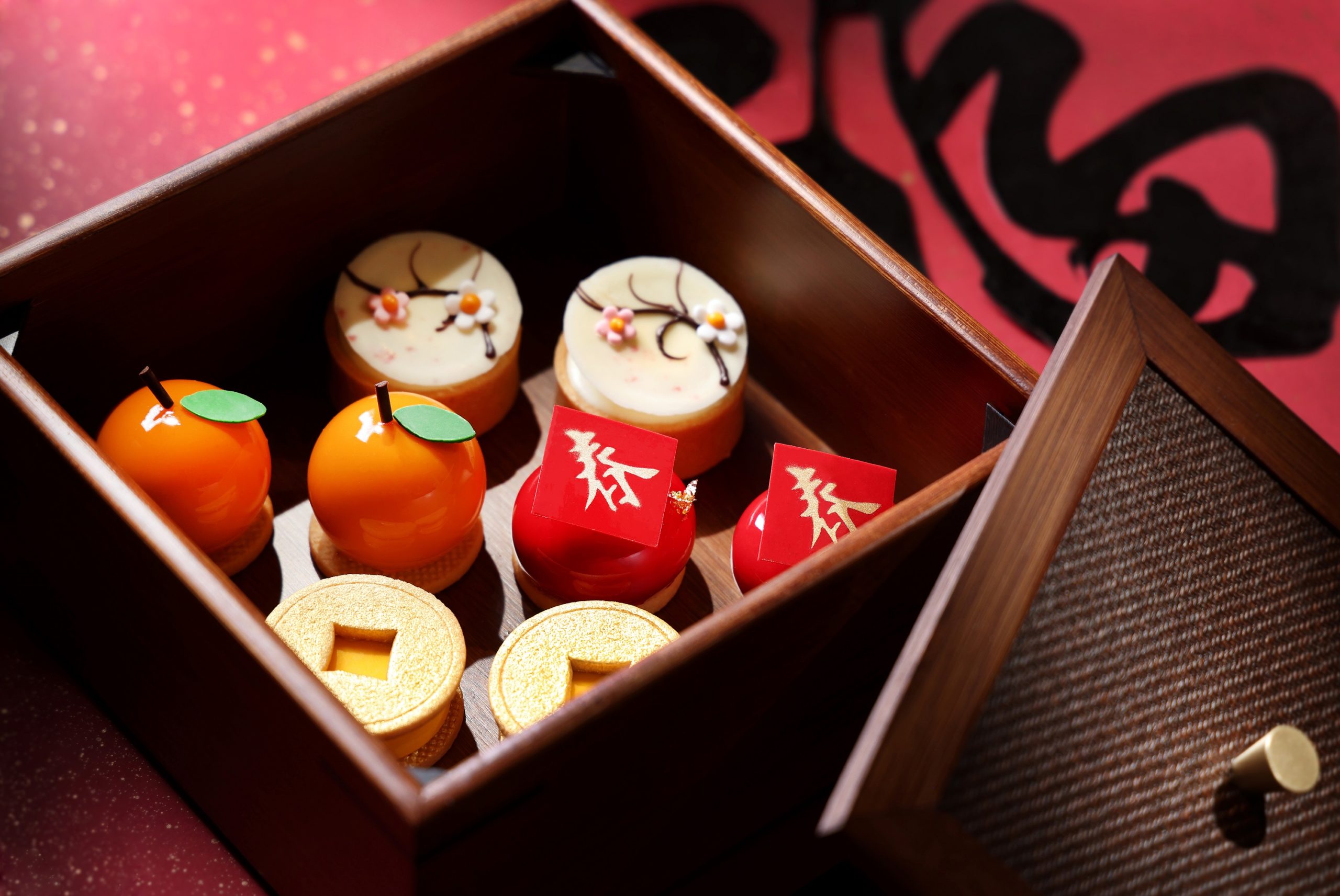 CHINESE NEW YEAR AFTERNOON TEA CAKES