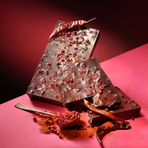 Pink Peppercorn Chocolate Bar (190g)